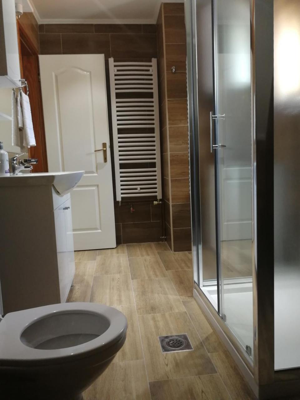 فندق Apartman Dokovic Višegrad المظهر الخارجي الصورة